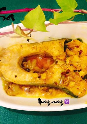 Hình của món Cá basa kho nghệ !(Kiểu mẹ).