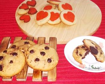 Ready to Serve Vanilla NutrelaCookies Very Delicious