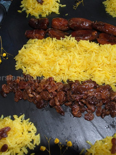 A picture of Ardebili Rice Pilaf with milk (Sutti polo)طرز تهیه سوتی پلو اردبیلی.
