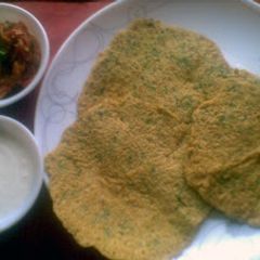 A picture of Instant Oats and Flax-seed Crepes.