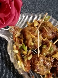 चिल्ली फ्राई (Chilli fry recipe in Hindi) रेसिपी मुख्य फोटो