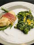 Involtini di pollo con frittatina di spinaci