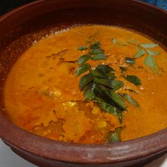 A picture of Fish Curry (coconut based gravy).