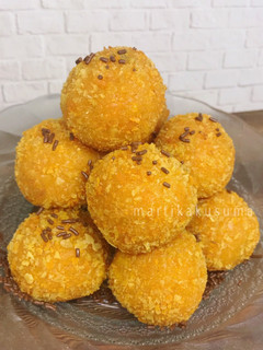 Foto resep Bola-bola ubi isi coklat