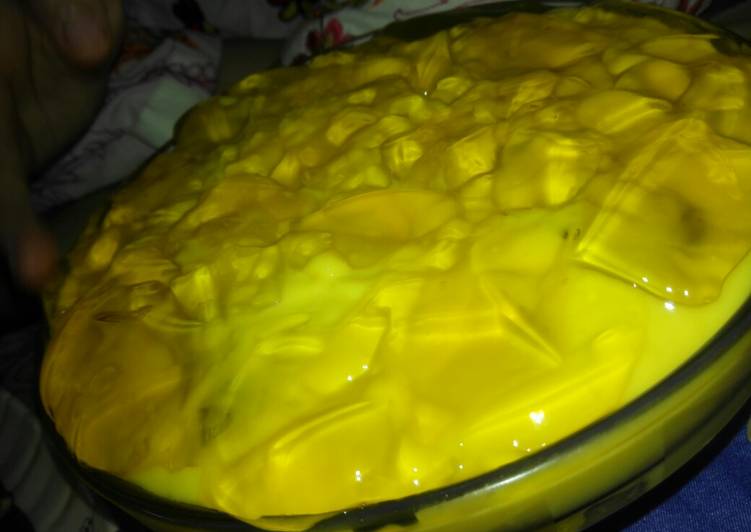 Mango fruit Trifle Mango fruit Trifle