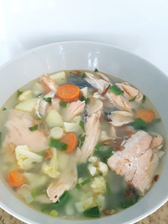 Foto resep Simple Salmon Soup