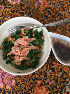 Foto resep Salad Bayam Salmon Murmer