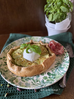Une photo de Tarte rustique aux courgettes et Mozzarella