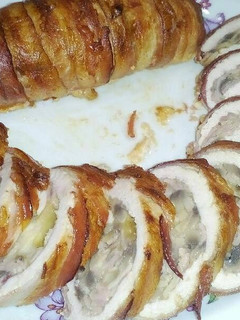 Töltött pulykamell tekercs recept fotója