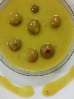 बेसन की गोली की कढ़ी (Besan Ki goli ki kadhi recipe in Hindi) रेसिपी मुख्य फोटो