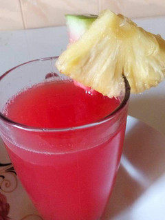 A picture of Pineapple and watermelon Juice.