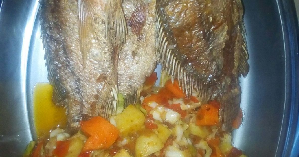 Fish And Sauce Recipe by zee Strawberry - Cookpad