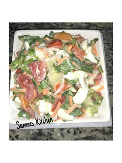A picture of Groundnut Mixed Salad.