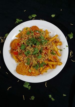 વેફર કુરકુરે ચાટ (Wafer Kurkure Chaat Recipe In Gujarati) રેસીપી મુખ્ય ફોટો