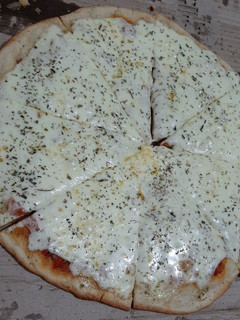Una foto de Pizza crocante