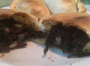 Una foto de Empanadas de morcilla
