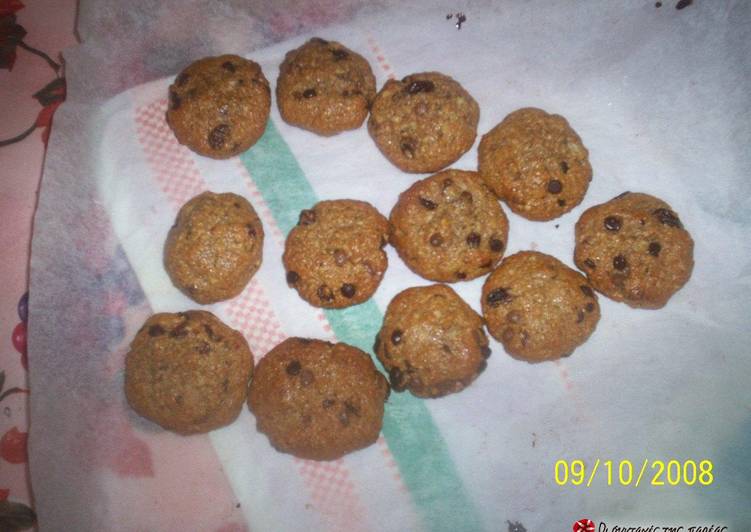 Cookies with tahini and honey