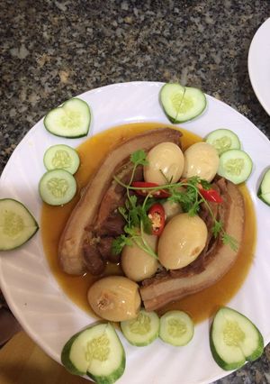 Hình của món Thịt kho tàu.