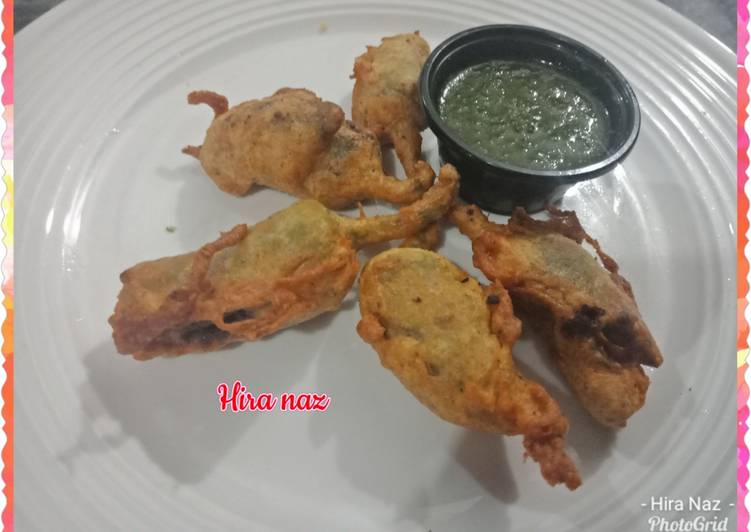 Steps to Make Any-night-of-the-week Mirchay ke pakoray