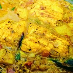 Salmon curry A picture of Salmon curry.