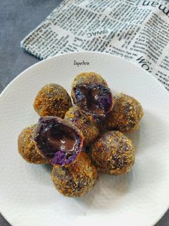 Foto resep Bola ubi crispy isi coklat