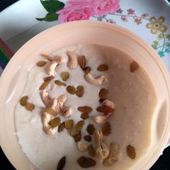 A picture of Rice kheer.