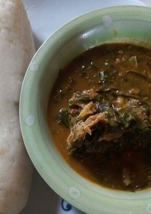 A picture of Oha soup with sermo.