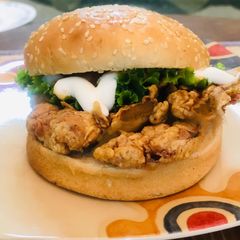 A picture of Zinger burger 🍔 (Mfc).