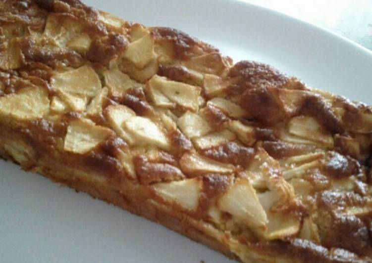 Bizcocho de manzana fácil