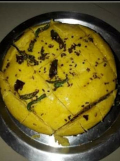 A picture of Khaman Dhokla.