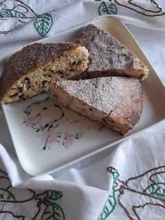 Foto di Torta con ricotta e scagliette di cioccolato fondente