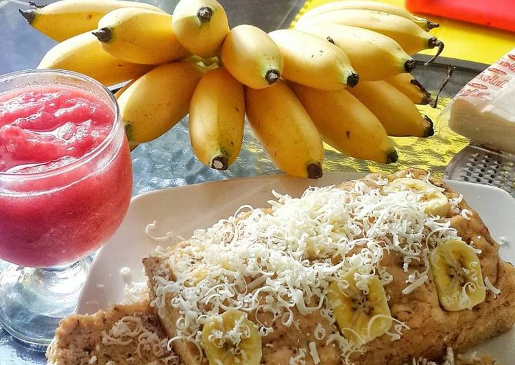 Bolu pisang kukus topping keju