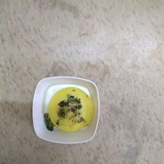 A picture of Semolina dhokla.