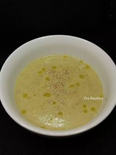 Una foto de Crema de judías y quesitos