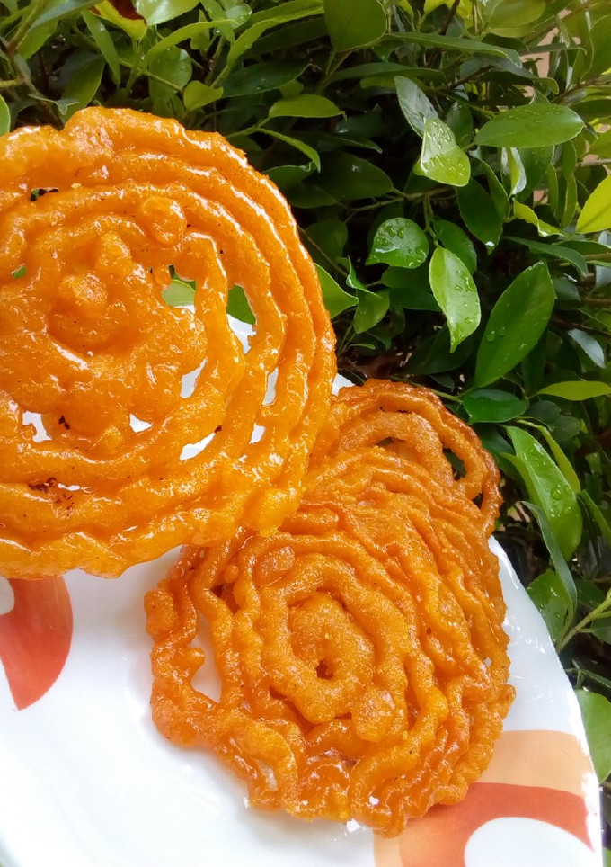 A picture of Jalebi.