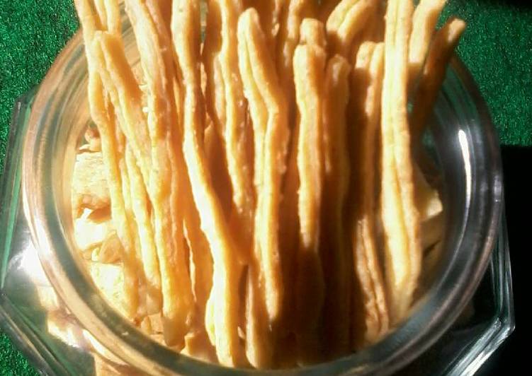 Stick Bawang Keju