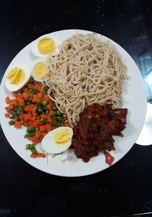 A picture of Spaghetti dadi (#abujamoms).