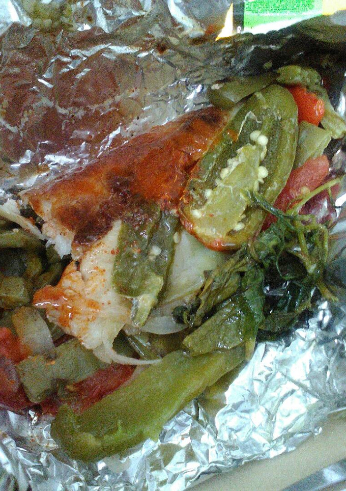 Una foto de Filete de pescado empapelado