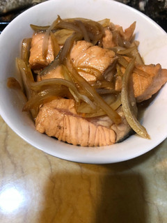 醬燒鮭魚 的食譜成品照片