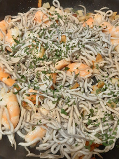 Una foto de Gulas con gambas