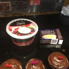 A picture of Whipped Cream Frosting.
