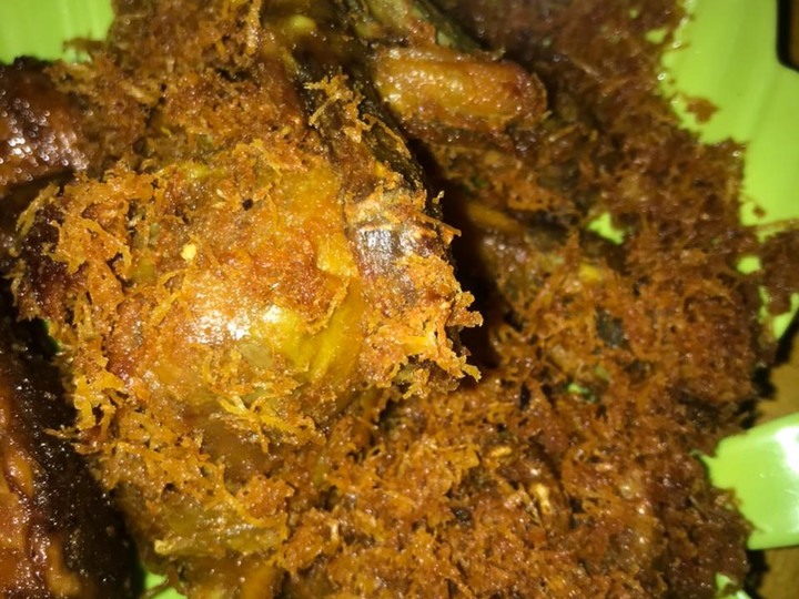 Resep Ayam goreng serundeng kelapa yang Bisa Manjain Lidah