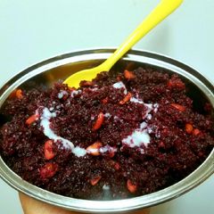 A picture of Beetroot Halwa.