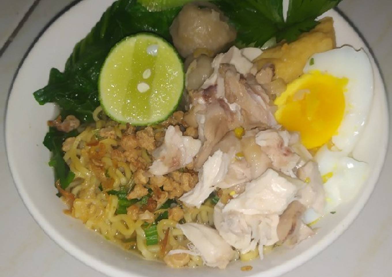 75. Indomie Soto Banjar Limau Kuit Komplit