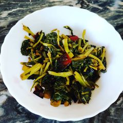 A picture of Sarson Saag Bhaja.