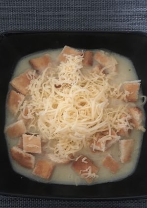 Fokhagyma krémleves recept fotója
