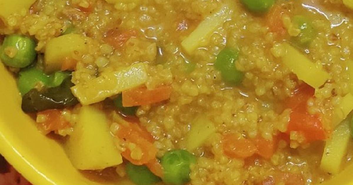 नमकीन दलिया (namkeen daliya recipe in Hindi) रेसिपी बनाने की विधि in Hindi by SEEMA SRIVASTAVA