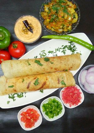 मसाला डोसा (Masala dosa in Hindi) रेसिपी मुख्य फोटो