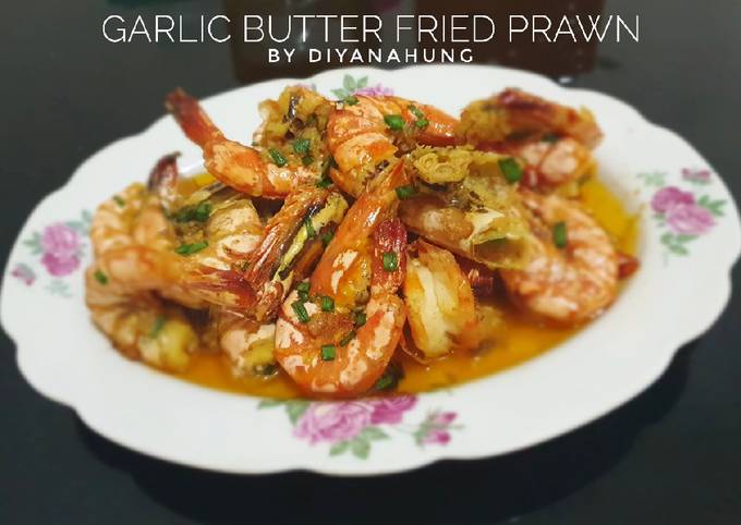 Resep Garlic Butter Fried Prawn Oleh Menurumahan - Cookpad