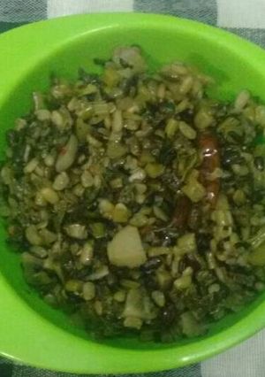 A picture of Muli patta dal bhujia.
